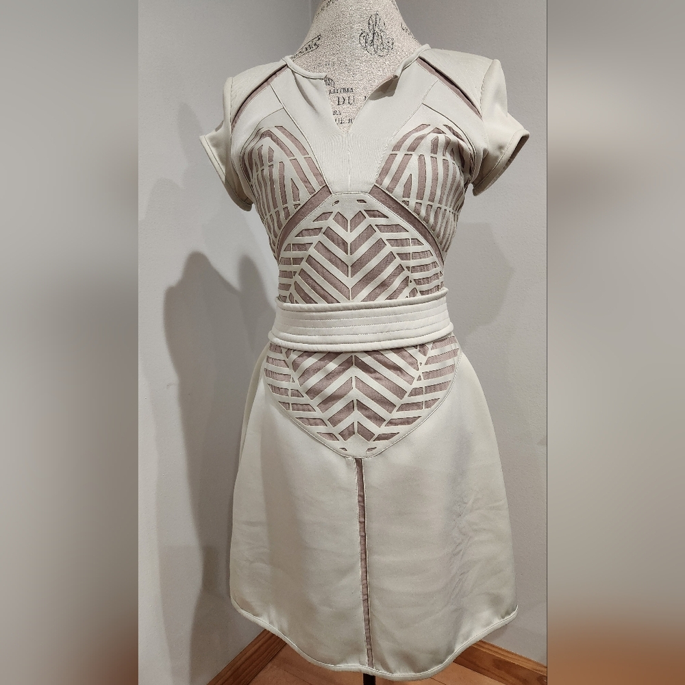 ATOS LOMBARDINI Chic Cream and Brown Geometric Dress With Laser Cut Details M